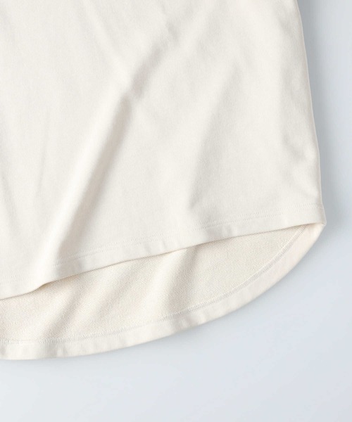 HONEYSUCKLE ROSE（ハニーサックルローズ）の「【HONEYSUCKLE ROSE】ビッグプリントスウェット（スウェット・レディース・パープル/ブラック/オフホワイト/ライトベージュ/ブルー/ホワイト・L/M）」の20枚目の写真