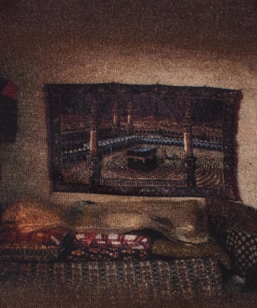 soe（ソーイ）の「【soe】OVER PRINTED SWEATER KANGAL PHOTOGRAPHS BY YU INOHARA（ニット/セーター・メンズ・ブラック/ブラウン・2）」の8枚目の写真