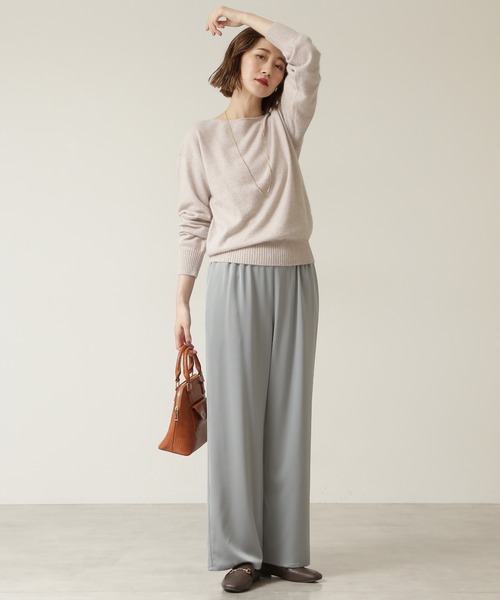 NATURAL BEAUTY BASIC（ナチュラルビューティーベーシック）の「フォックス混ジェントルタッチ　ボートネック（ニット/セーター・レディース・チャコールグレー/オフホワイト/ブルー・MEDIUM）」の12枚目の写真