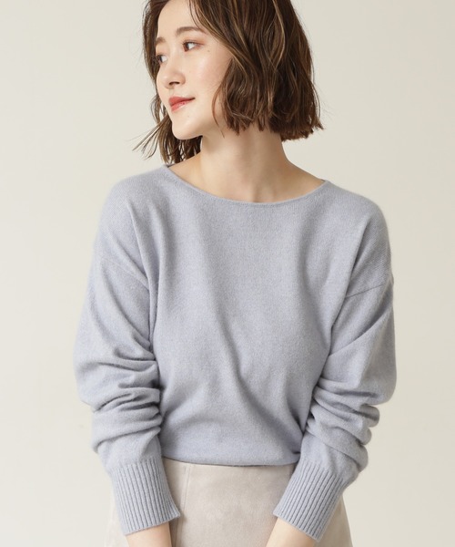 NATURAL BEAUTY BASIC（ナチュラルビューティーベーシック）の「フォックス混ジェントルタッチ　ボートネック（ニット/セーター・レディース・チャコールグレー/オフホワイト/ブルー・MEDIUM）」の11枚目の写真