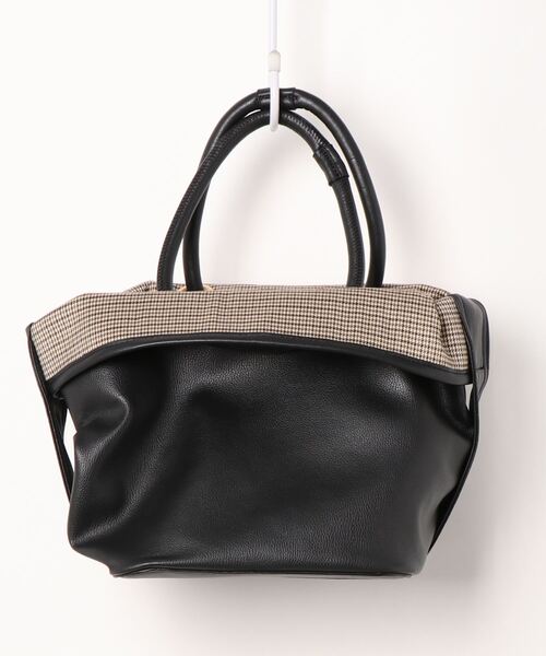 Te chichi TERRASSE（テチチテラス）の「マルチウェイバッグ（トートバッグ・レディース・ピンク/ブラック・ﾌﾘ-）」の7枚目の写真