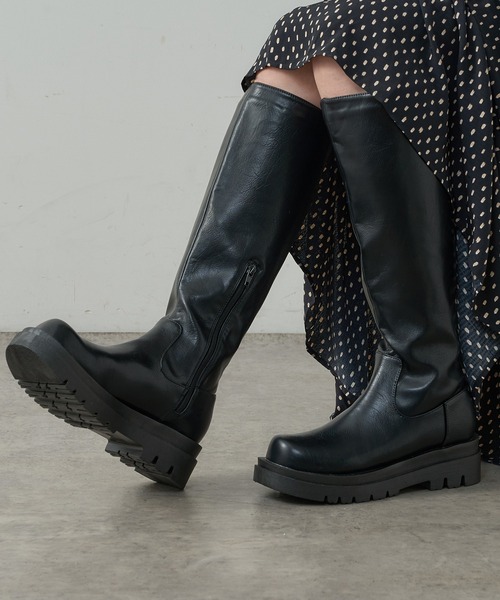 natural couture（ナチュラルクチュール）の「厚底ロングブーツ（ブーツ・レディース・ブラウン/ブラック・MEDIUM/LARGE）」の4枚目の写真