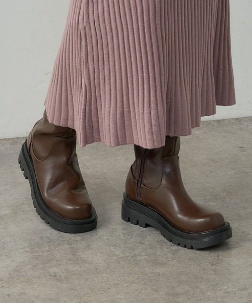 natural couture（ナチュラルクチュール）の「厚底ロングブーツ（ブーツ・レディース・ブラウン/ブラック・MEDIUM/LARGE）」の8枚目の写真