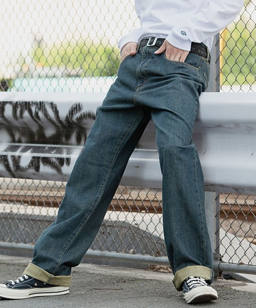 HANES（ヘインズ）の「『Hanes/ヘインズ』ベーシックレギュラーストレートデニムパンツ（デニムパンツ・メンズ・ワンウォッシュ/サックスブルー/ブルー系その他/ブラック・85/88/79/76/82）」の3枚目の写真