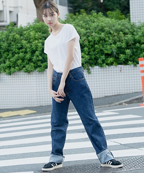 HANES（ヘインズ）の「『Hanes/ヘインズ』ベーシックレギュラーストレートデニムパンツ（デニムパンツ・メンズ・ワンウォッシュ/サックスブルー/ブルー系その他/ブラック・85/88/79/76/82）」の13枚目の写真