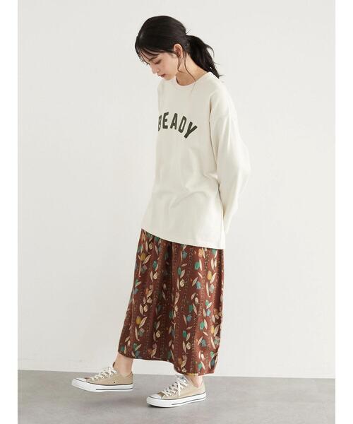 SEVENDAYS=SUNDAY（セブンデイズサンデイ）の「裏毛チェーン刺繍ロンTEE　＊（スウェット・レディース・ブラック/ベージュ/レッド/オフホワイト/アイボリー/カーキ・M/L）」の22枚目の写真