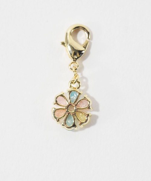 ma chere Cosette?（マシェールコゼット）の「お花マスクチャーム（チャーム・レディース・アイボリー/ブラック/ライトブルー/ピンク/クリア/マルチ・FREE）」の15枚目の写真