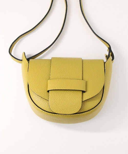 Gready Brilliant（グレディブリリアン）の「センターベルトショルダー（ショルダーバッグ・レディース・オフホワイト/イエロー/チャコール・FREE）」の4枚目の写真