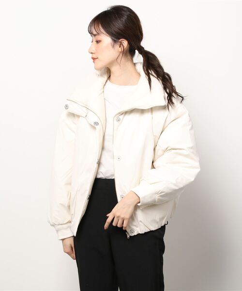 Levi's（リーバイス）の「MIO RVS DOWN PILLOW PUFF BUTTERCREAM