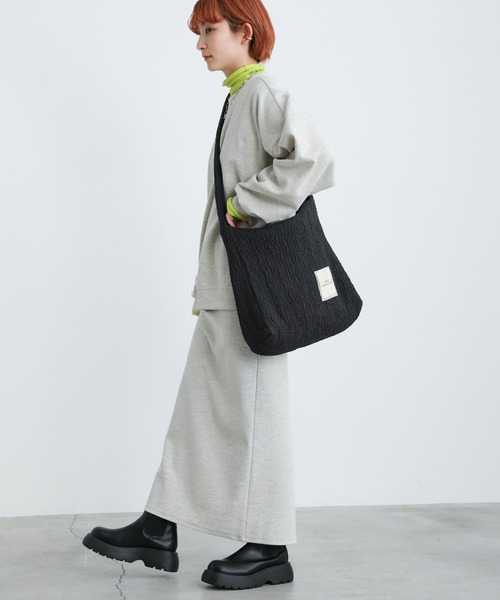 select MOCA（セレクトモカ）の「キルティングスクエアショルダーバッグ（ショルダーバッグ・レディース・ブラック/アイボリー・FREE）」の4枚目の写真