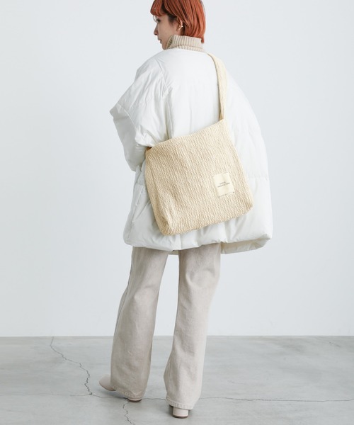 select MOCA（セレクトモカ）の「キルティングスクエアショルダーバッグ（ショルダーバッグ・レディース・ブラック/アイボリー・FREE）」の3枚目の写真