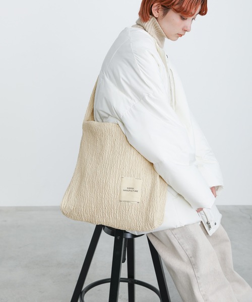 select MOCA（セレクトモカ）の「キルティングスクエアショルダーバッグ（ショルダーバッグ・レディース・ブラック/アイボリー・FREE）」の6枚目の写真