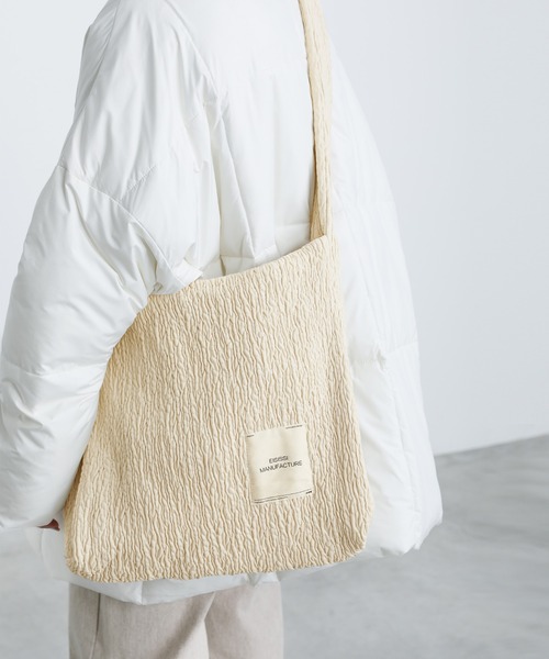 select MOCA（セレクトモカ）の「キルティングスクエアショルダーバッグ（ショルダーバッグ・レディース・ブラック/アイボリー・FREE）」の7枚目の写真