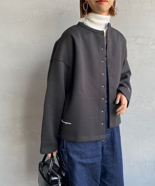 Champion（チャンピオン）の「[Champion/チャンピオン] ダンボールニット スナップボタンノーカラーカーディガン（カーディガン/ボレロ・レディース・ヘザーグレー/サンドベージュ/ブラック・M）」の3枚目の写真