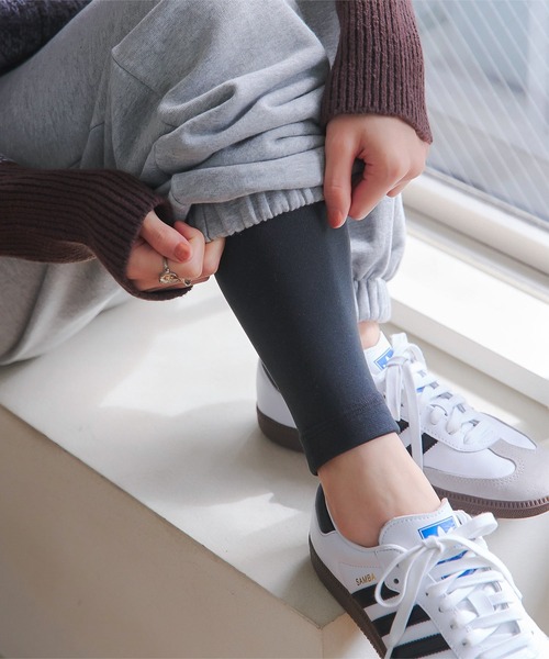 KOBE LETTUCE（コウベレタス）の「選べる2タイプ 裏起毛タイツ&レギンス（タイツ/ストッキング・レディース・チャコールグレー/ブラウン系/ブラウン/ブラック系/ブラック/グレー系・L/MEDIUM/M/LARGE）」の17枚目の写真