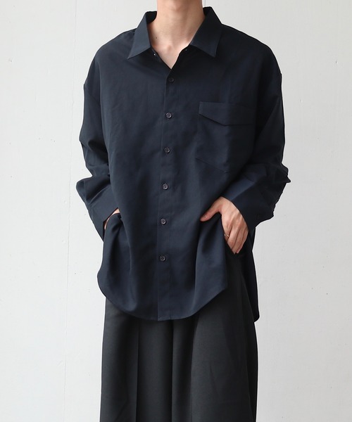 anown（アノン）の「2wayスリーブレギュラーカラーシャツ【ファッションインフルエンサーKuma×anown限定コラボ】（シャツ/ブラウス・メンズ・アイボリー/チャコール/ネイビー/ブラウン・S/M）」の4枚目の写真