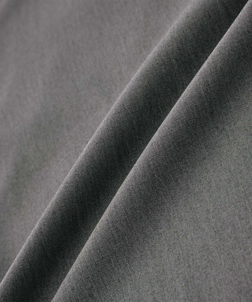 anown（アノン）の「2wayスリーブレギュラーカラーシャツ【ファッションインフルエンサーKuma×anown限定コラボ】（シャツ/ブラウス・メンズ・アイボリー/チャコール/ネイビー/ブラウン・S/M）」の12枚目の写真