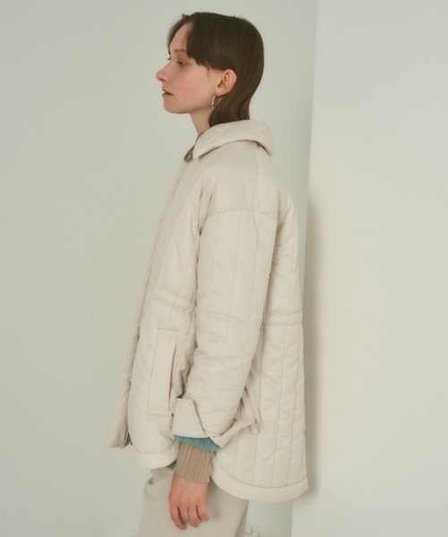 PUBLIC TOKYO(パブリックトウキョウ)の「パデッドキルトショートコート(ダウンジャケット/コート・レディース・ブラック/ベージュ・FREE)」の5枚目の写真