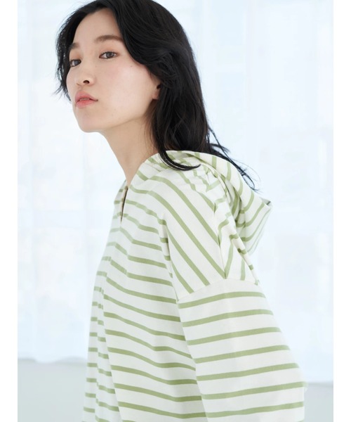 earth music&ecology(アースミュージックアンドエコロジー)の「ボーダーフードプルオーバー*(パーカー・レディース・ブラック/ライム/モカ・FREE)」の13枚目の写真