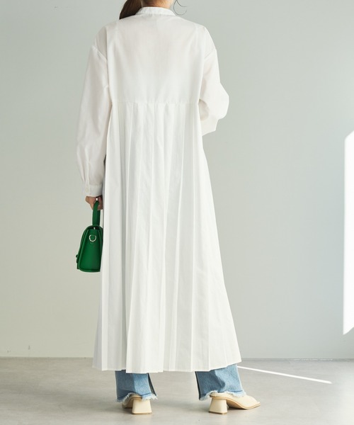 DISCOAT（ディスコート）の「【WEB限定】プリーツワンピ（シャツワンピース・レディース・ホワイト/チャコールグレー/ブラック・FREE）」の22枚目の写真