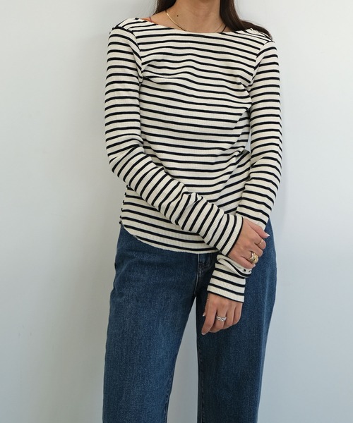 AKTE(アクテ)の「バックラウンドサーマルプルオーバー(Tシャツ/カットソー・レディース・ホワイト×ブラック/ブラック/ベージュ・FREE)」の4枚目の写真