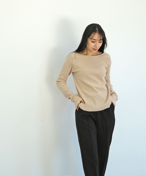 AKTE(アクテ)の「バックラウンドサーマルプルオーバー(Tシャツ/カットソー・レディース・ホワイト×ブラック/ブラック/ベージュ・FREE)」の22枚目の写真