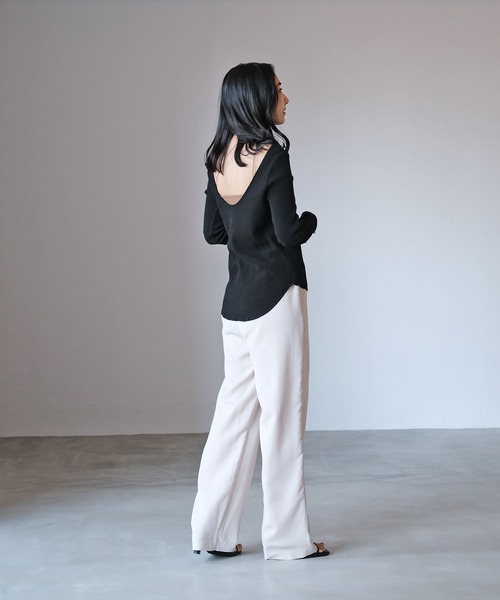 AKTE(アクテ)の「バックラウンドサーマルプルオーバー(Tシャツ/カットソー・レディース・ホワイト×ブラック/ブラック/ベージュ・FREE)」の18枚目の写真