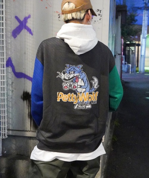 VENCEEXCHANGE（ヴァンスエクスチェンジ）の「裏毛バックプリント配色カラーパーカー　　オーバーサイズ/スウェット/PK/クレイジーパターン（パーカー・メンズ・チャコールグレー/オフホワイト/ブルー/コーラル/その他31・L/M）」の19枚目の写真