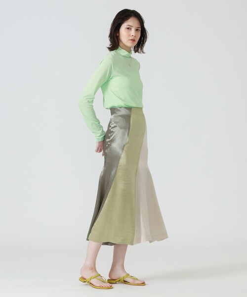 LOVELESS（ラブレス）の「ハイネック シアートップス（その他トップス・レディース・ロイヤルブルー/オフホワイト/ブラック/ライトグリーン/ペールイエロー/ダークパープル・36）」の17枚目の写真