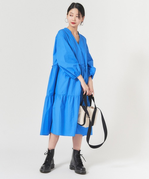 U by SPICK&SPAN(ユーバイスピックアンドスパン)の「ティアード ミディドレス◆(ワンピース・レディース・ホワイト/ブラック/サックスブルー・FREE)」の4枚目の写真