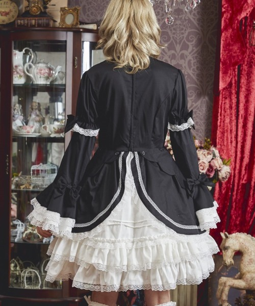 BODYLINE(ボディライン)の「ロリータコスチューム 姫袖とたっぷりフリルのバイカラーワンピースドレス(コスチューム/パーティーグッズ・レディース・ブラック/ブラウン/レッド・2L/4L/S/M/L)」の5枚目の写真