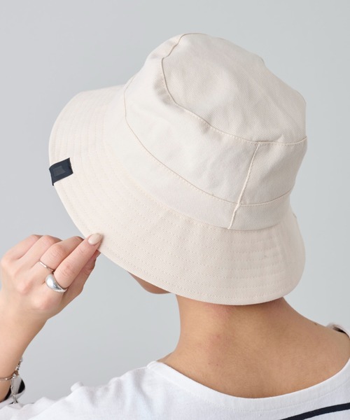 COLONY 2139（コロニートゥーワンスリーナイン）の「シンプルバケットハット（ハット・レディース・ブラック/アイボリー・FREE）」の11枚目の写真