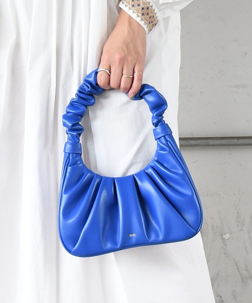 JW PEI(ジェイダブリューペイ)の「【JW PEI】Gabbi Bag/ハンドバッグ(ハンドバッグ・レディース・ブラック/ブルー/グリーン/アイボリー・FREE)」の1枚目の写真