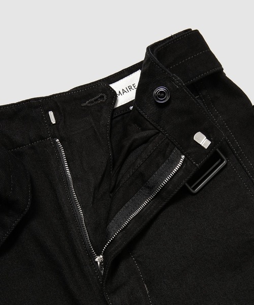 LEMAIRE（ルメール）の「TWISTED BELTED PANTS（その他パンツ・メンズ・ブラック・LARGE/SMALL/XX-SMALL/X-SMALL/MEDIUM）」の3枚目の写真