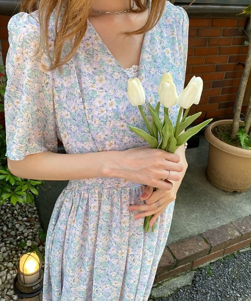 Futier land(フューティアランド)の「フラワーシフォンマキシワンピース(ワンピース・レディース・ライトブルー/パープル/ピンク・MEDIUM/LARGE)」の20枚目の写真
