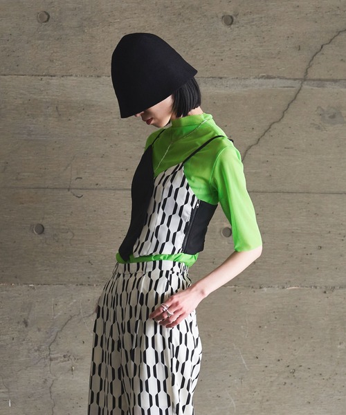 VACANCY(ヴァカンシー)の「ハーフスリーブシアーカラーインナー(Tシャツ/カットソー・レディース・ブラック/ライトグレー/ライトグリーン/ブルー/ライトブルー・FREE)」の16枚目の写真