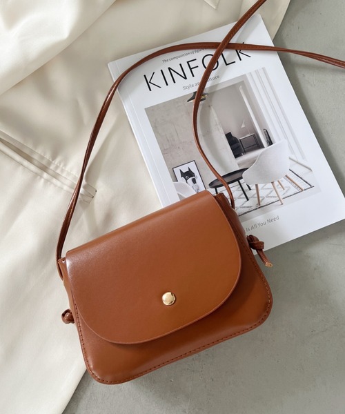 CLEA（クレア）の「【6色展開】ミニショルダーバッグ（ショルダーバッグ・レディース・ホワイト/ミント/ブラウン/ブラック/ダークブラウン/ベージュ・FREE）」の12枚目の写真