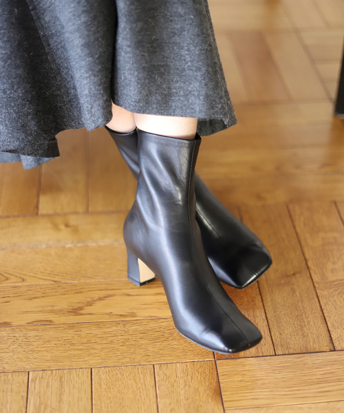 SLOBE IENA（スローブイエナ）の「SLOBE IENA ストレッチシープショートブーツ（ブーツ・レディース・ブラック/ベージュ・23cm/24cm/22.5cm/24.5cm/23.5cm）」の20枚目の写真