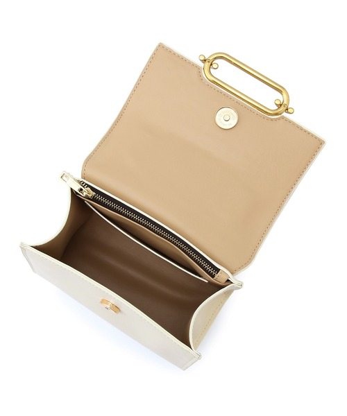 ADAM ET ROPE'（アダムエロペ）の「【サステナブル】リサイクルレザー2WAYショルダーバッグ（ショルダーバッグ・レディース・ホワイト/ブラック・FREE）」の19枚目の写真