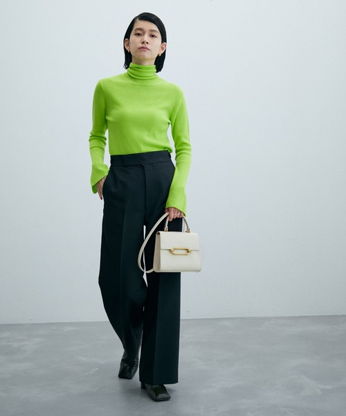 ADAM ET ROPE'（アダムエロペ）の「【サステナブル】リサイクルレザー2WAYショルダーバッグ（ショルダーバッグ・レディース・ホワイト/ブラック・FREE）」の21枚目の写真