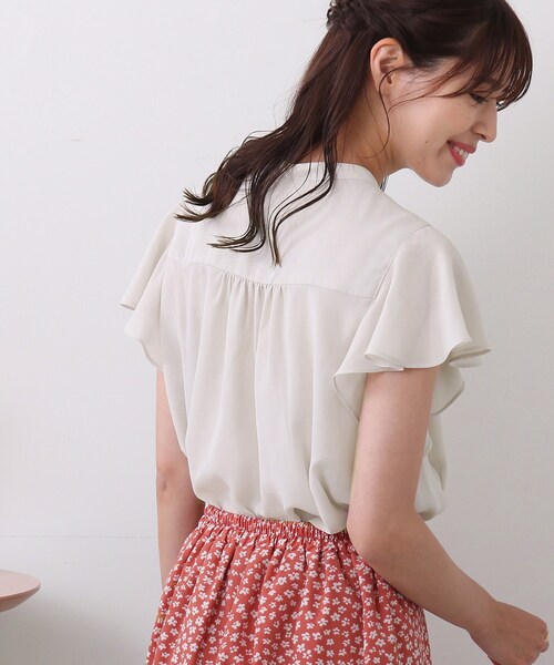 DRESKIP（ドレスキップ）の「◆リボンギャザーブラウス（シャツ/ブラウス・レディース・ダークブラウン/ライトベージュ/ホワイト系3/ネイビー系・02/03）」の11枚目の写真