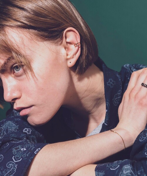 and cloud（アンドクラウド）の「Nocturnal Binary star Earcuff（イヤーカフ・レディース・ブラック/シルバー/イエローゴールド・FREE）」の10枚目の写真