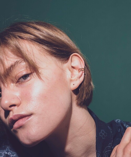 and cloud（アンドクラウド）の「Nocturnal Binary star Earcuff（イヤーカフ・レディース・ブラック/シルバー/イエローゴールド・FREE）」の12枚目の写真