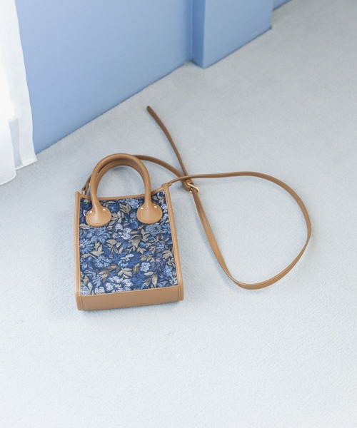 Andemiu（アンデミュウ）の「ゴブランミニバック123434（ショルダーバッグ・レディース・ピンク/ブルー/アイボリー・FREE）」の3枚目の写真