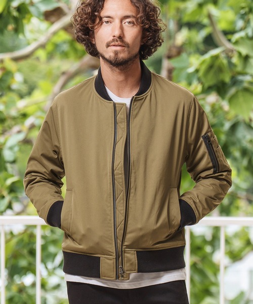 Magine(マージン)の「mj8742- THINSULATE MA-1 ジャケット(MA-1・メンズ・ベージュ/オリーブ/ブラック・46/48/44)」の3枚目の写真