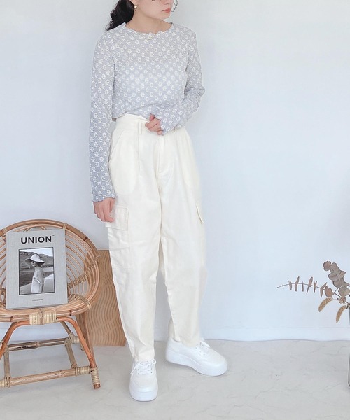 AS KNOW AS plus（アズノゥアズプラス）の「♪お花ぽこぽこレースプルオーバー（Tシャツ/カットソー・レディース・アイボリー/オフホワイト/ブラック/ブラック×ベージュ/ブルー系・FREE）」の12枚目の写真