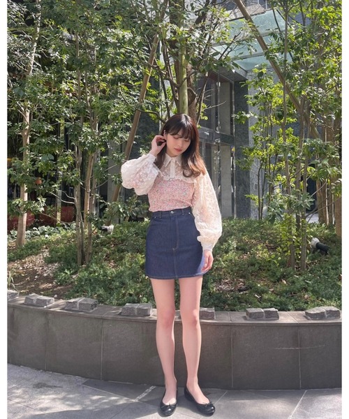 épine ミニスカート epine（エピヌ）の「gingham flower mini skirt（スカート
