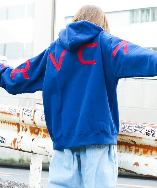 RVCA（ルーカ）の「RVCA メンズ HITTER FAKE HOODIE パーカー【2022年秋冬モデル】/ルーカプルオーバーバック