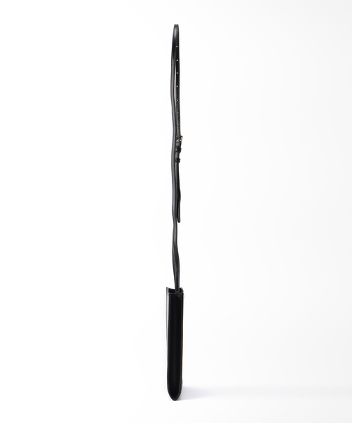 EDIFICE(エディフィス)の「【A.P.C. / アー ペー セー】NECK POUCH JAMIE スムース(ショルダーバッグ・メンズ・ブラック・FREE)」の3枚目の写真