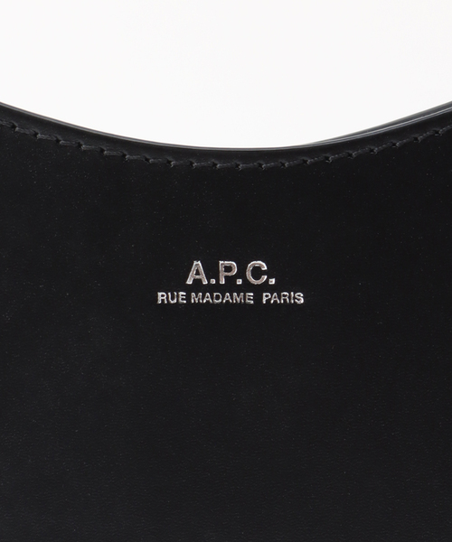 EDIFICE(エディフィス)の「【A.P.C. / アー ペー セー】NECK POUCH JAMIE スムース(ショルダーバッグ・メンズ・ブラック・FREE)」の10枚目の写真